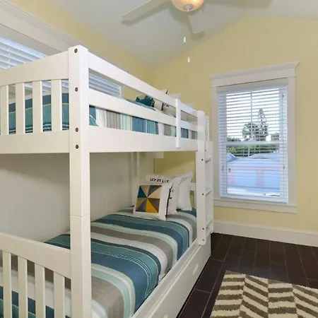 Seahorse Beach House Managed By Beach Retreats